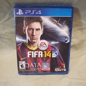 FIFA 14 for PS4 - Blue EA Sports Edition
